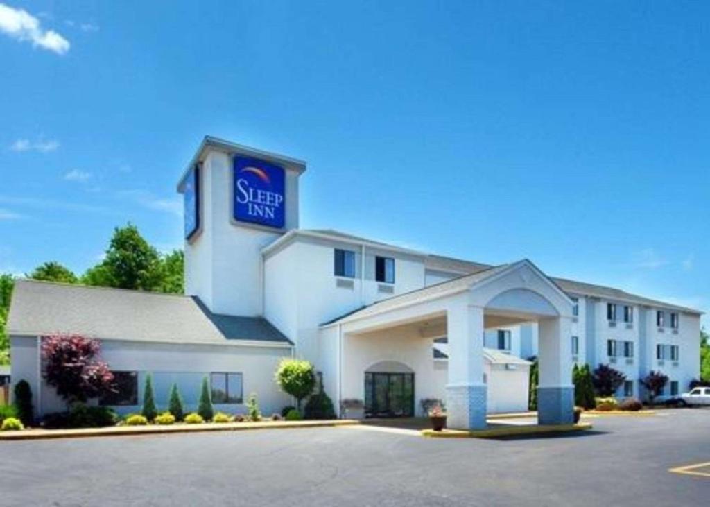 Sleep Inn Austintown Main image 1